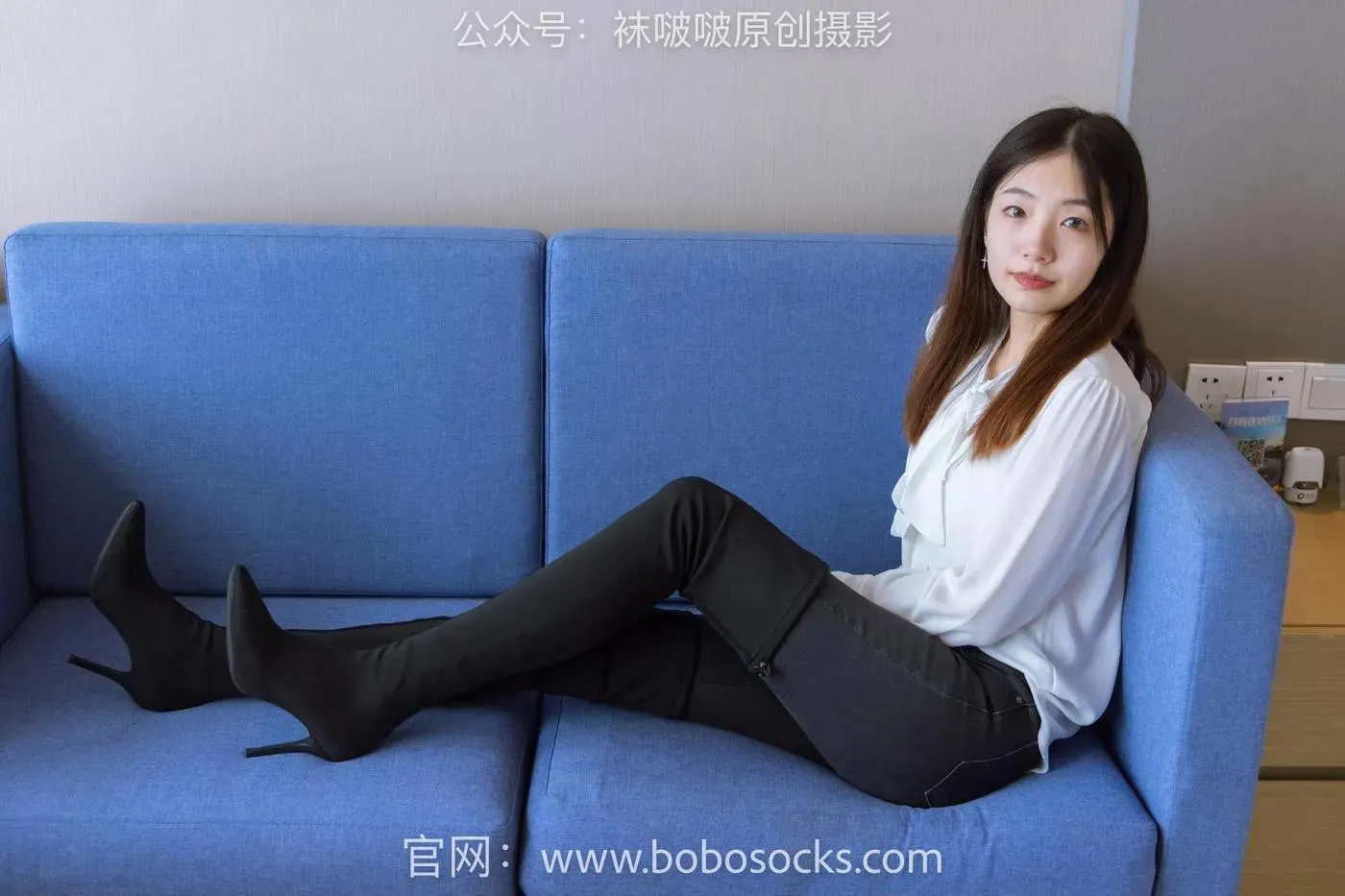 [BoBoSocks袜啵啵]NO.158 小甜豆-高跟长靴、白棉袜、裸足 [136P]插图5